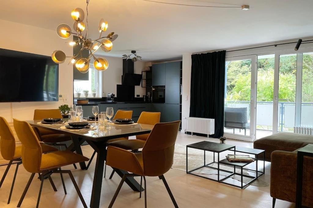 Grafschafft Angenehmes Wohnen - Ferienwohnung Mit 2 Schlafzimmern Пирна Экстерьер фото