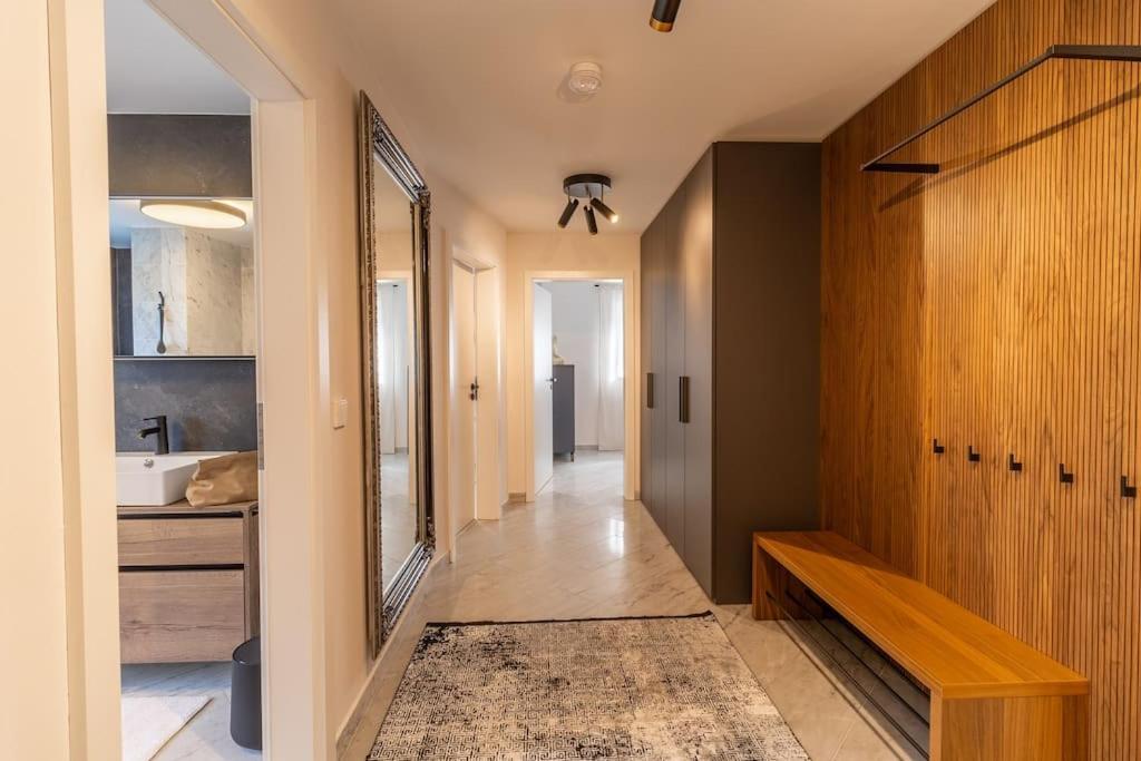 Grafschafft Angenehmes Wohnen - Ferienwohnung Mit 2 Schlafzimmern Пирна Экстерьер фото